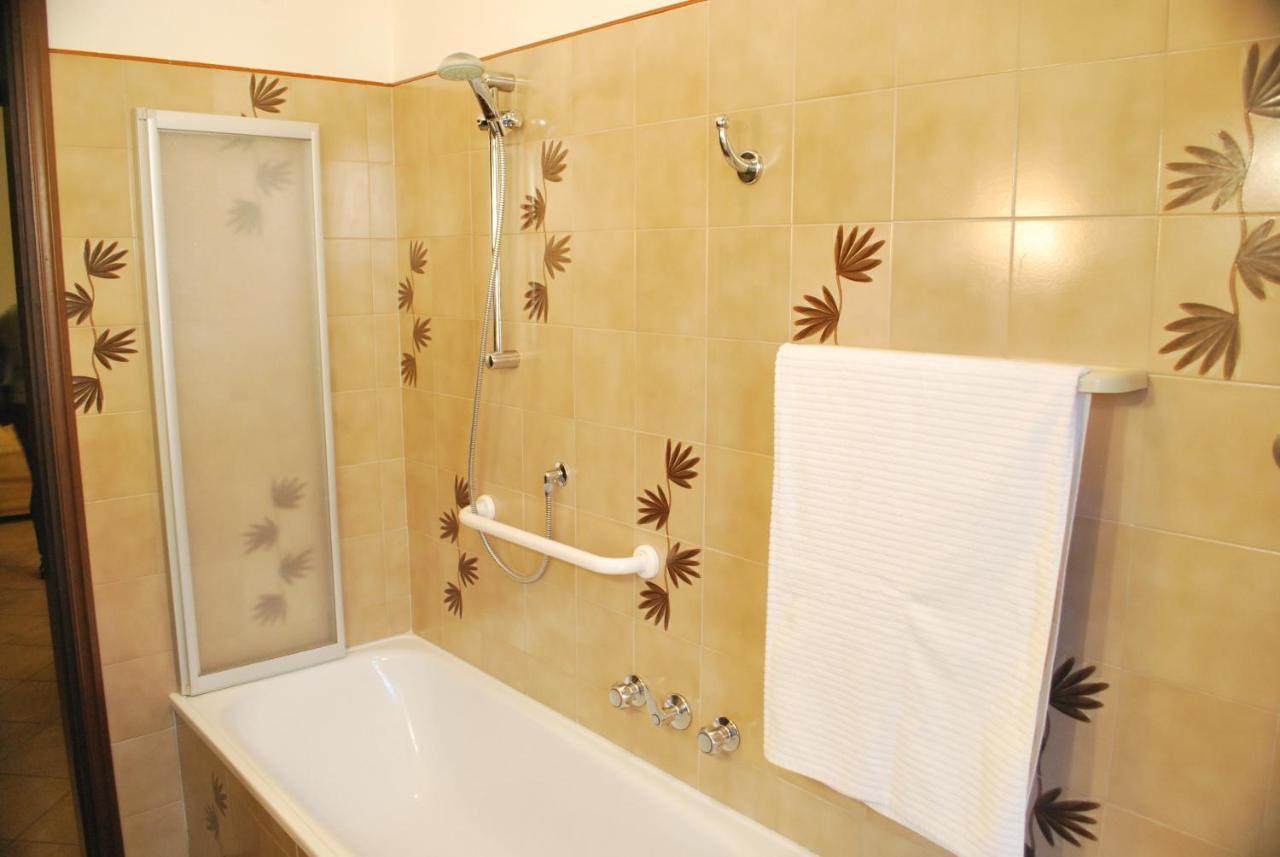 Salix Apartment Падуа Екстериор снимка