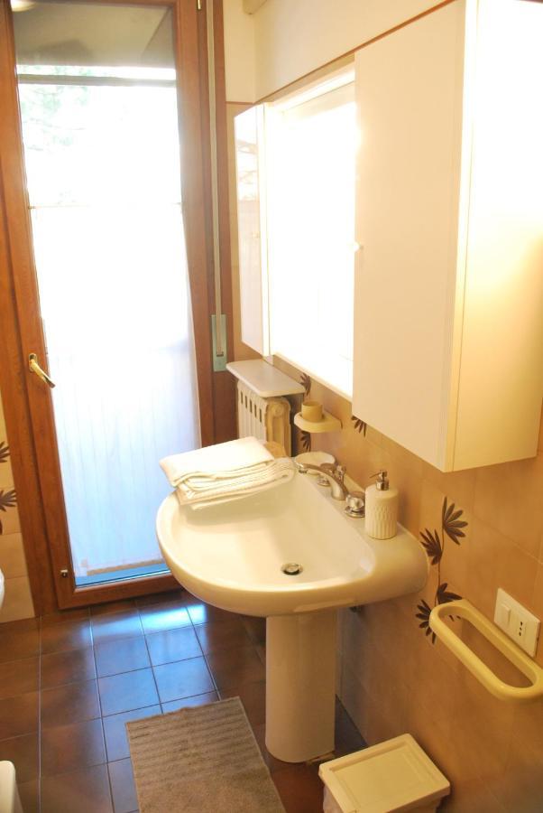 Salix Apartment Падуа Екстериор снимка