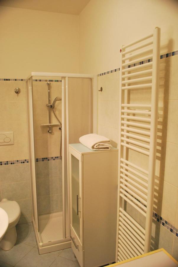 Salix Apartment Падуа Екстериор снимка