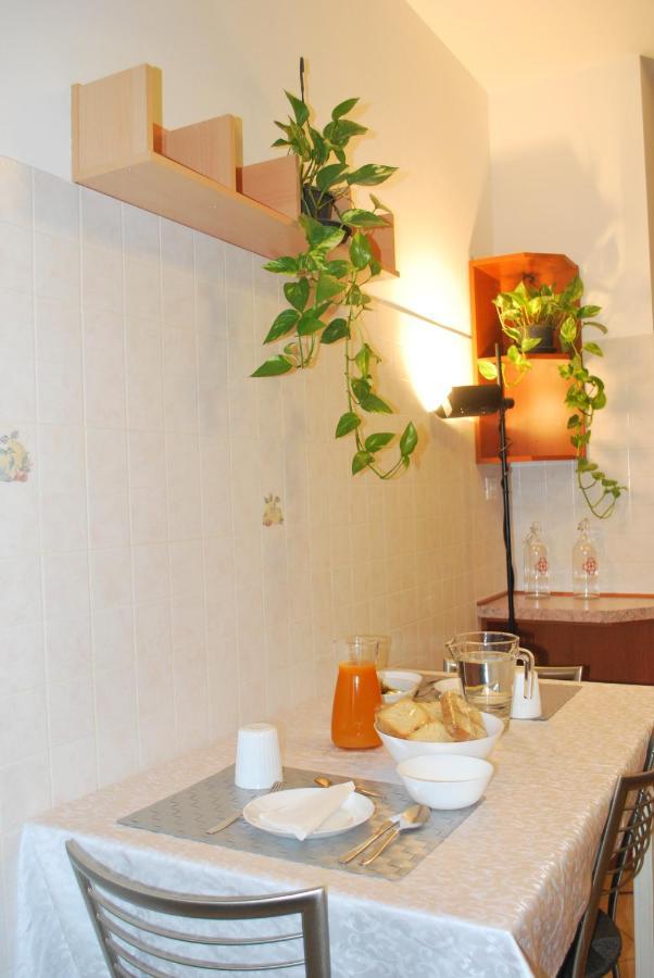 Salix Apartment Падуа Екстериор снимка